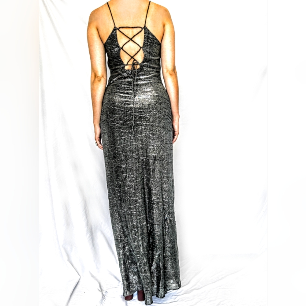 Women's Vintage De*Laru Black And Silver Formal Dress Size 13/14. Backless Dress